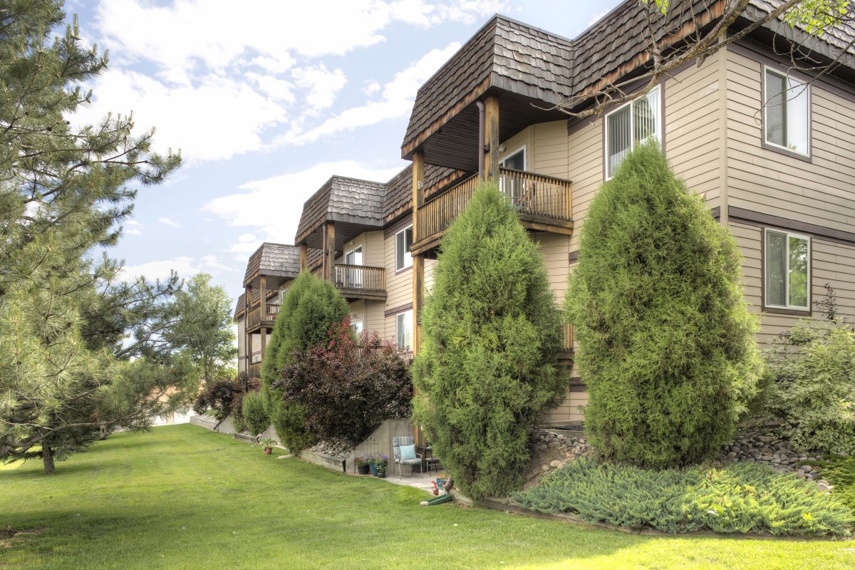 Photos and Video of Rocky Meadows Apartments in Billings, MT